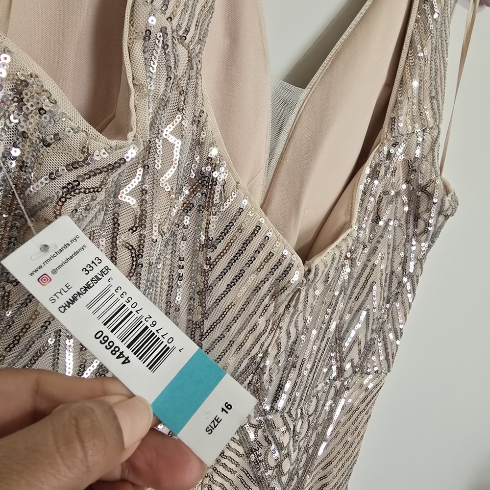 R&M Richards Metallic Gold Halter Maxi Dress - Picture 5 of 12